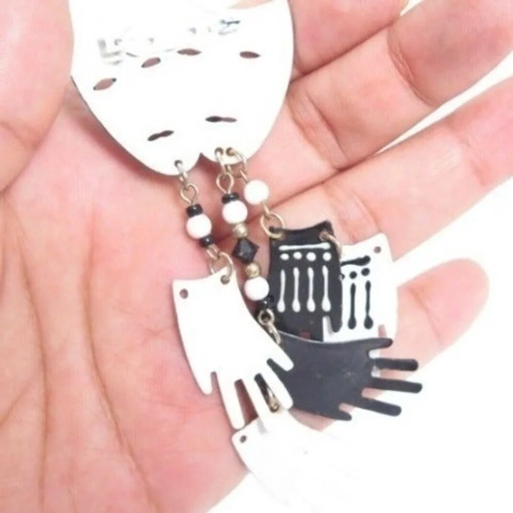 VINTAGE COMEDY TRAGEDY DRAMA MASK PIN‎ BROOCH